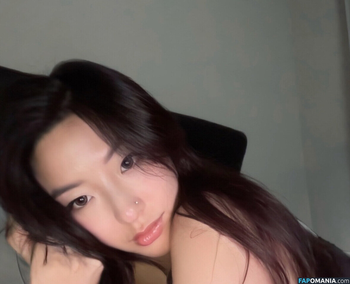 Winnie Chang / winnieechang Nu OnlyFans  Photo fuitée #1
