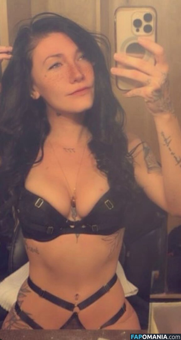 WomenYEG / equityyeg Nu OnlyFans  Photo fuitée #56