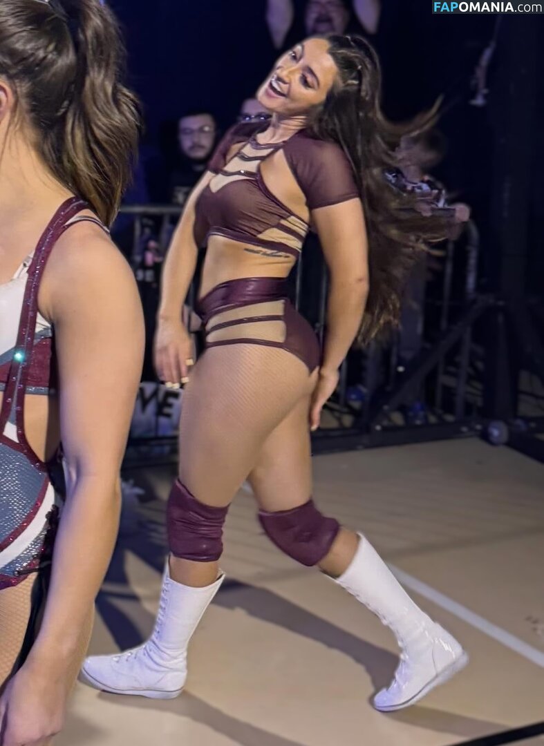 Madi Wrenkowski / Wren Sinclair / wrensinclairwwe Nu OnlyFans  Photo fuitée #5