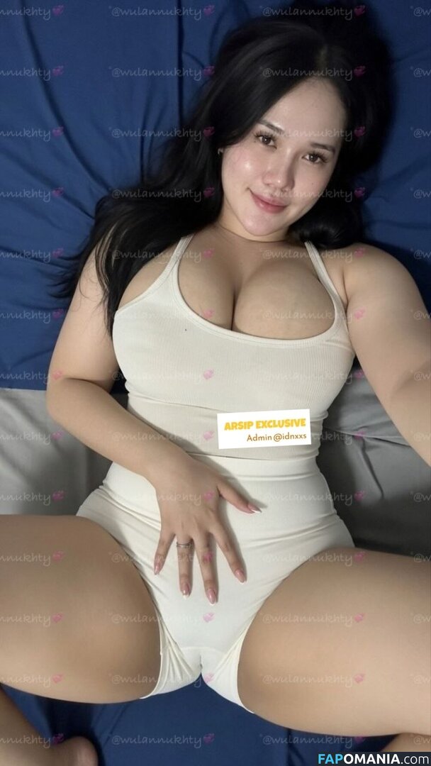fitriwln / https: / wulannukhty / xxbbywlnn Nu OnlyFans  Photo fuitée #10