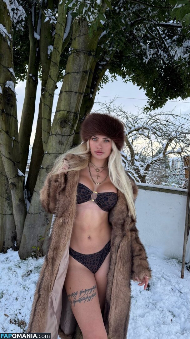 Xavia Brook / xaviabrooke Nu OnlyFans  Photo fuitée #2