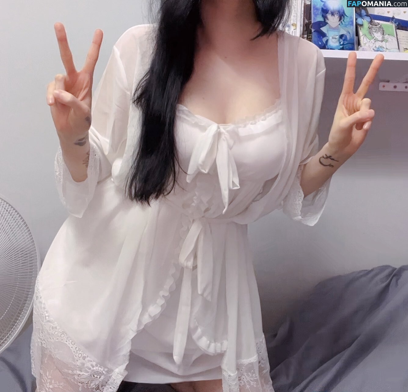 XAyanari / XXXAyanari / xayan.official Nu OnlyFans  Photo fuitée #4