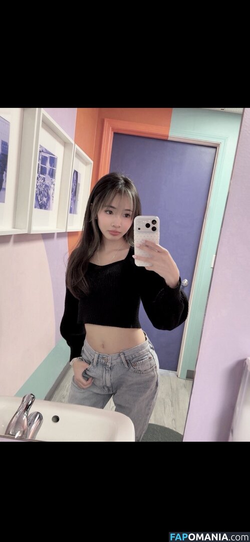 https: / xbbysal Nu OnlyFans  Photo fuitée #3