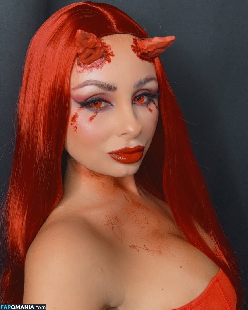 _xchristiina Nu OnlyFans  Photo fuitée #5