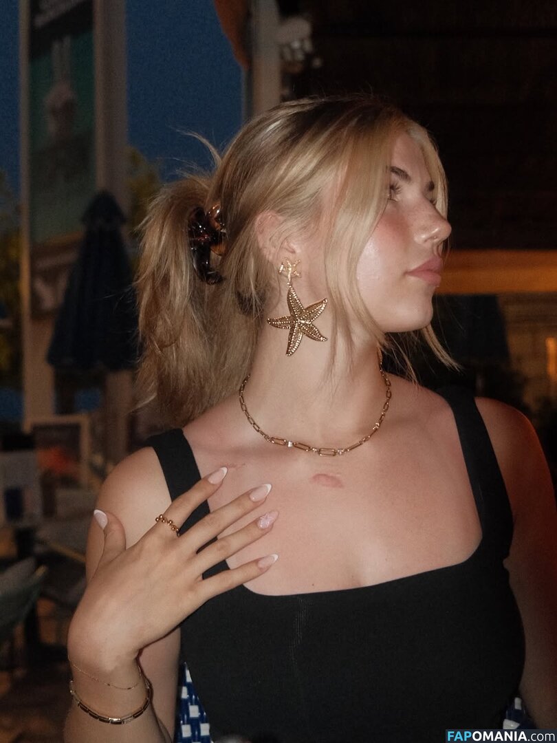 xFibii Nu OnlyFans  Photo fuitée #12