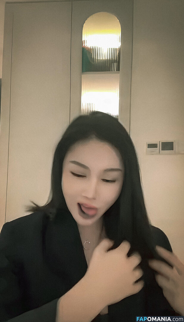 LIL CHILI / Xiaolajiao_j3 Nu OnlyFans  Photo fuitée #27