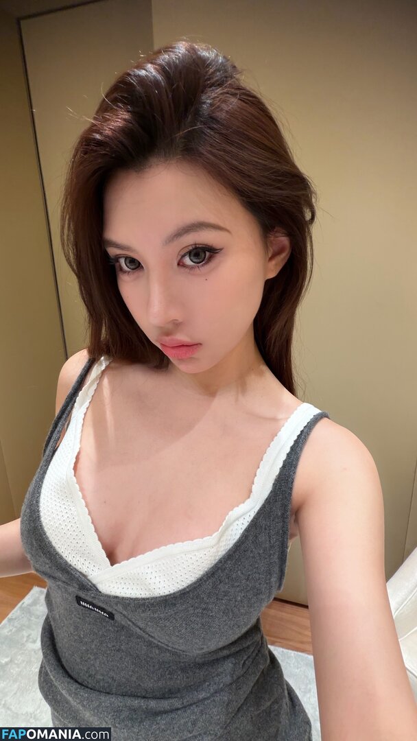 _xixiyx_ Nu OnlyFans  Photo fuitée #8