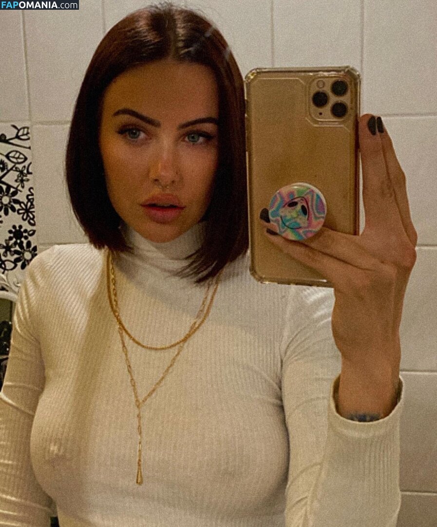 Lily Saffron / xlilysaffronx Nu OnlyFans  Photo fuitée #2