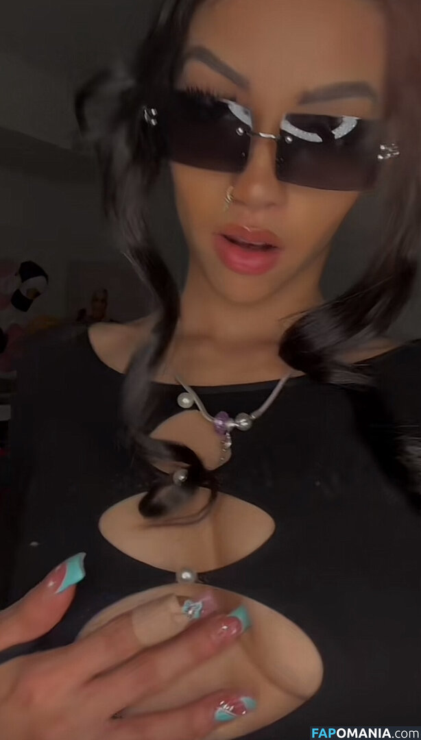 xo.chaunaaa Nu OnlyFans  Photo fuitée #2