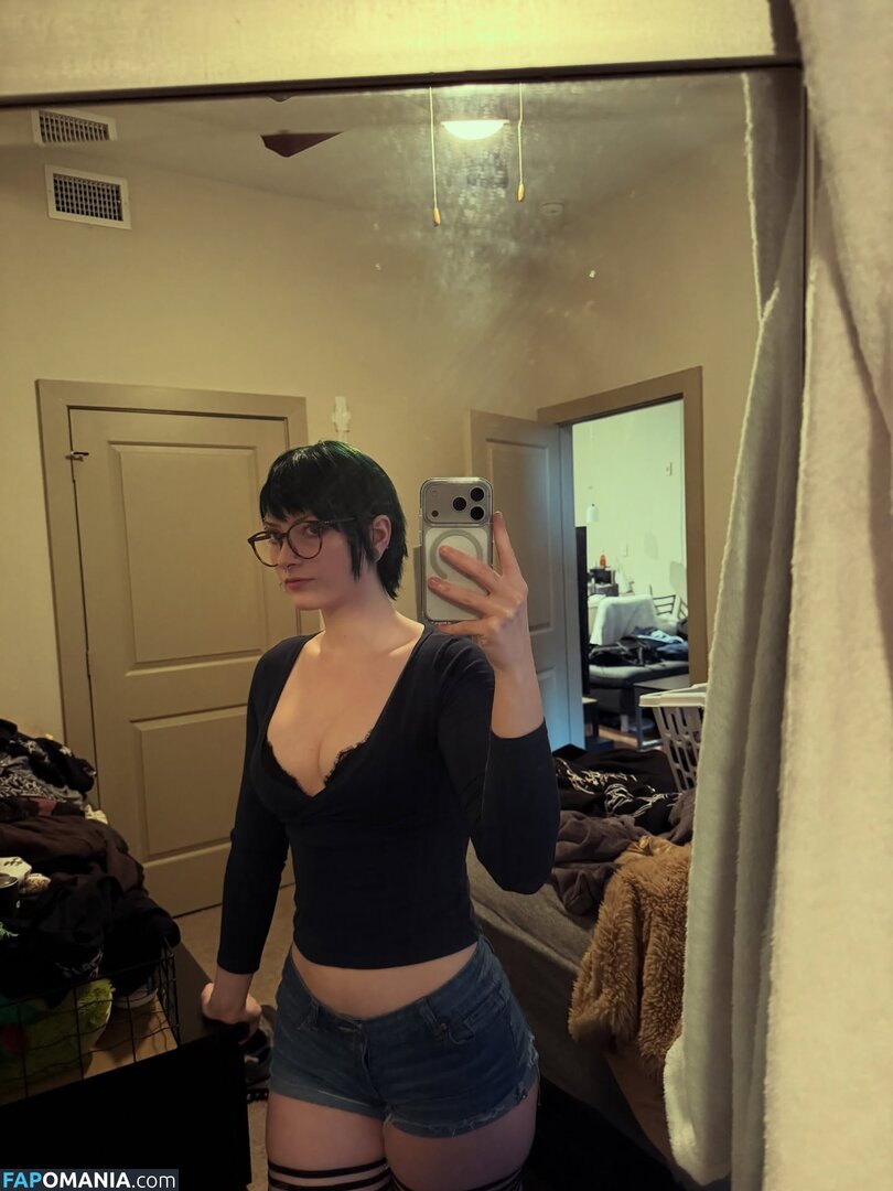 xxiluvkittyz Nu OnlyFans  Photo fuitée #2