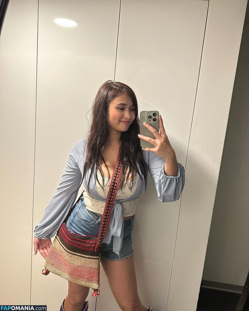 Yana Cosplay / yanabelle8 / yanabulka / yanacosplay Nu OnlyFans  Photo fuitée #47