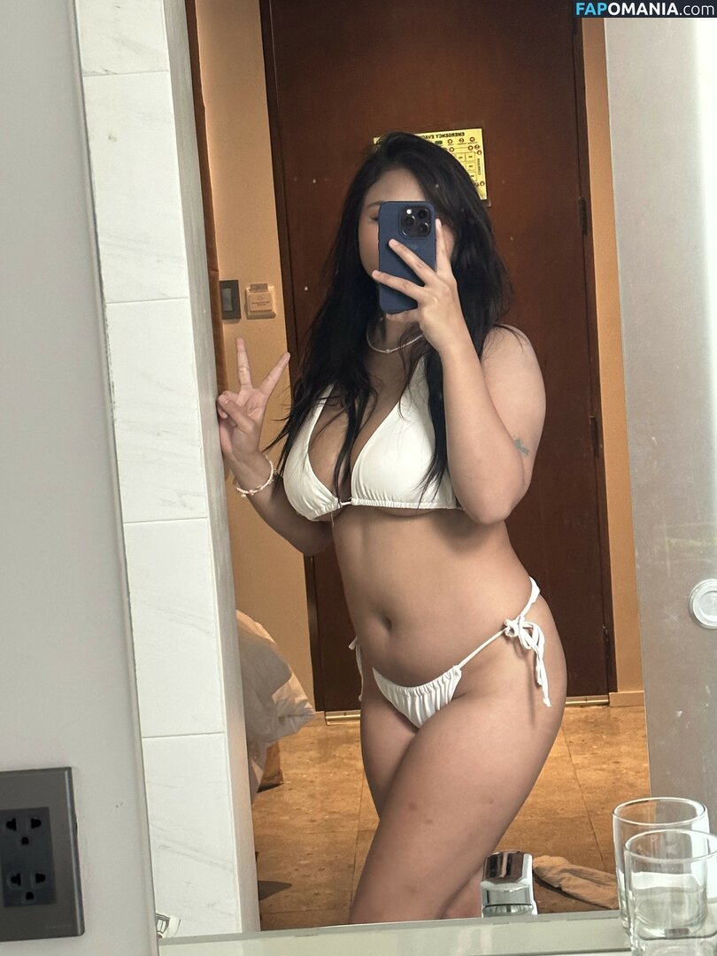 Yana Cosplay / yanabelle8 / yanabulka / yanacosplay Nu OnlyFans  Photo fuitée #83