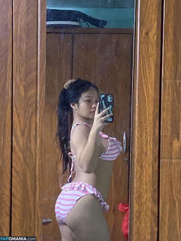 Rhyana mayo / Yana de mesa mayo Nu OnlyFans  Photo fuitée #5
