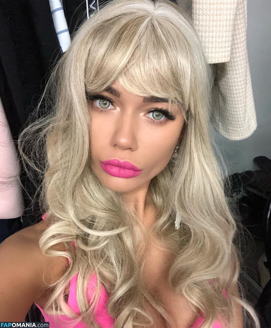 Yana Koshkina / yana_koshkina_official Nu OnlyFans  Photo fuitée #1