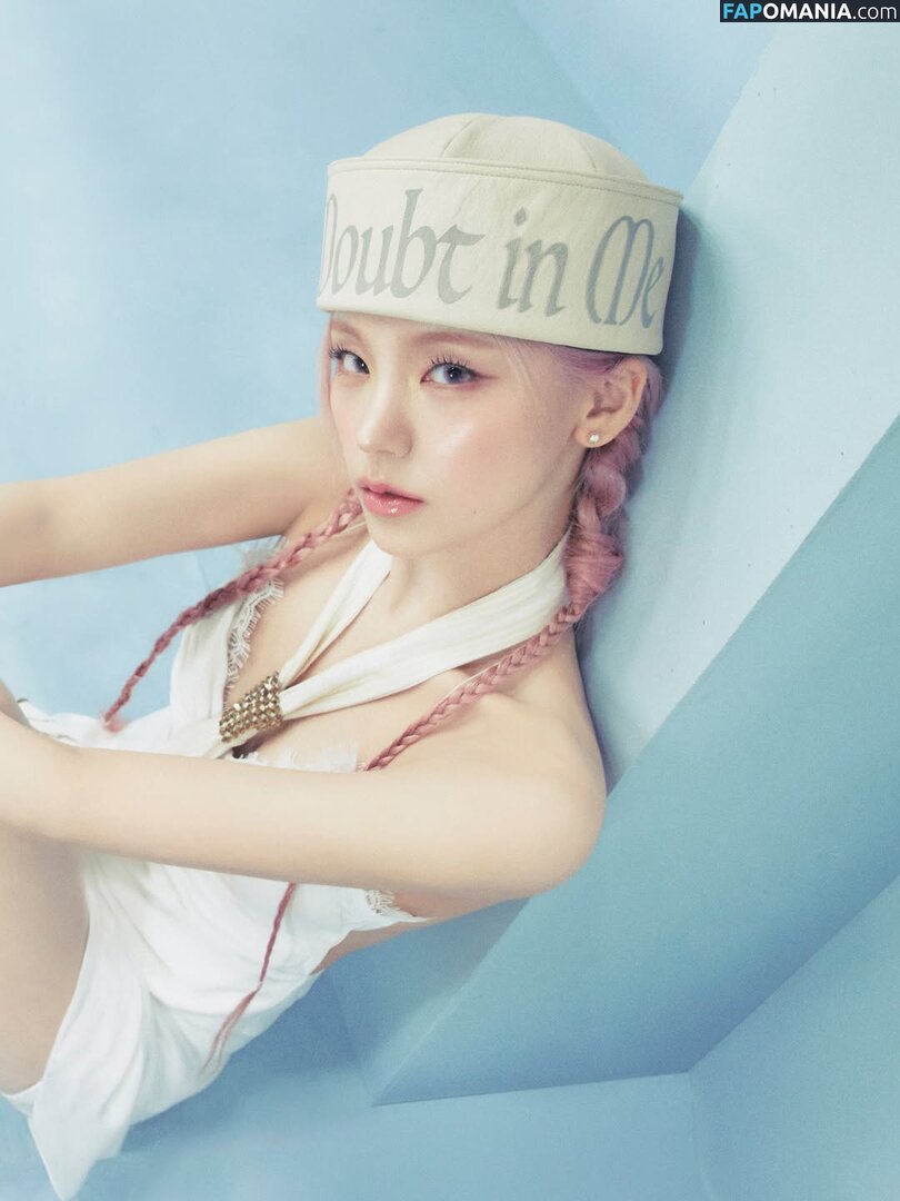 Hwang Ye-ji / ITZY (예지 / Yeji / yezyizhere Nu OnlyFans  Photo fuitée #58