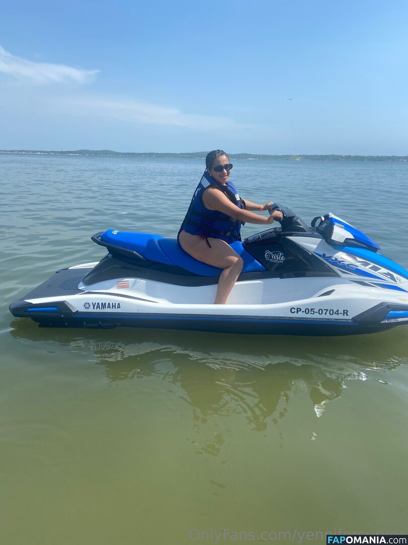 yennifercurves Nu OnlyFans  Photo fuitée #4