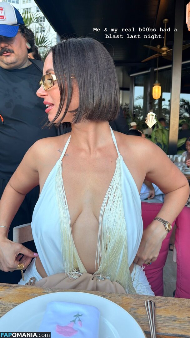 Yesjulz / https: / yesjulztv Nu OnlyFans  Photo fuitée #51