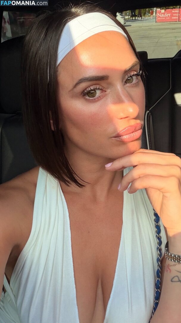 Yesjulz / https: / yesjulztv Nu OnlyFans  Photo fuitée #61