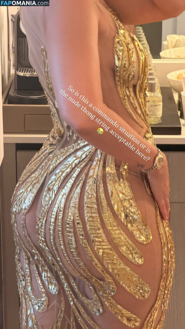 Yesjulz / https: / yesjulztv Nu OnlyFans  Photo fuitée #71