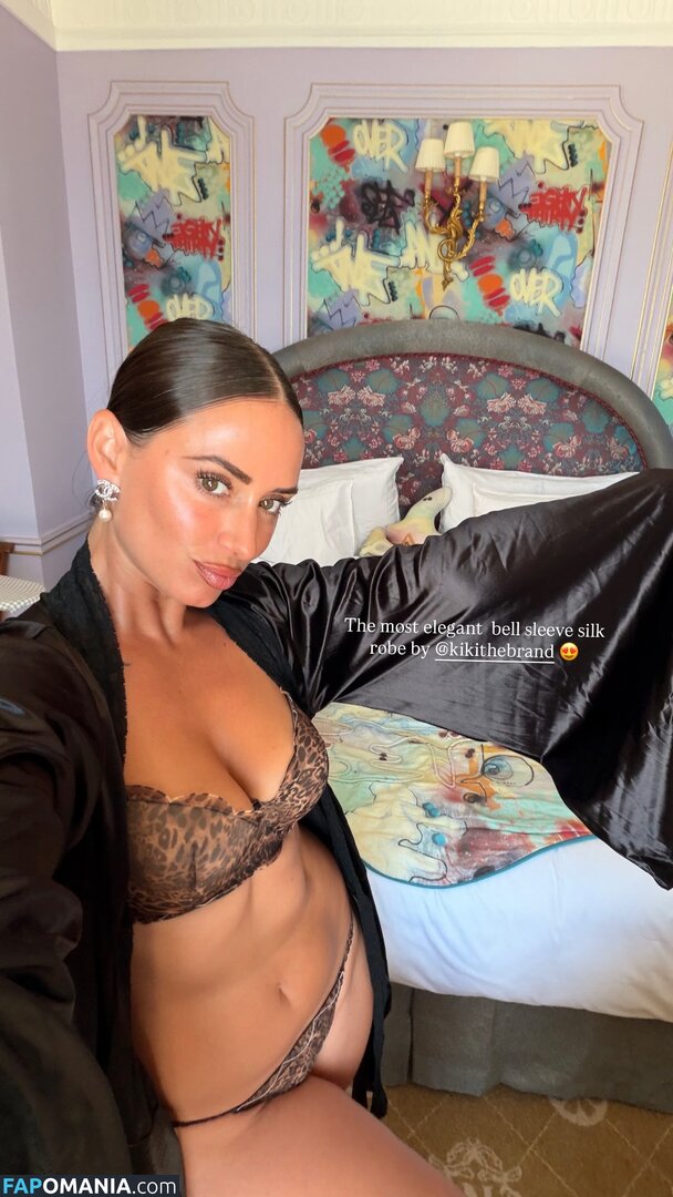 Yesjulz / https: / yesjulztv Nu OnlyFans  Photo fuitée #79