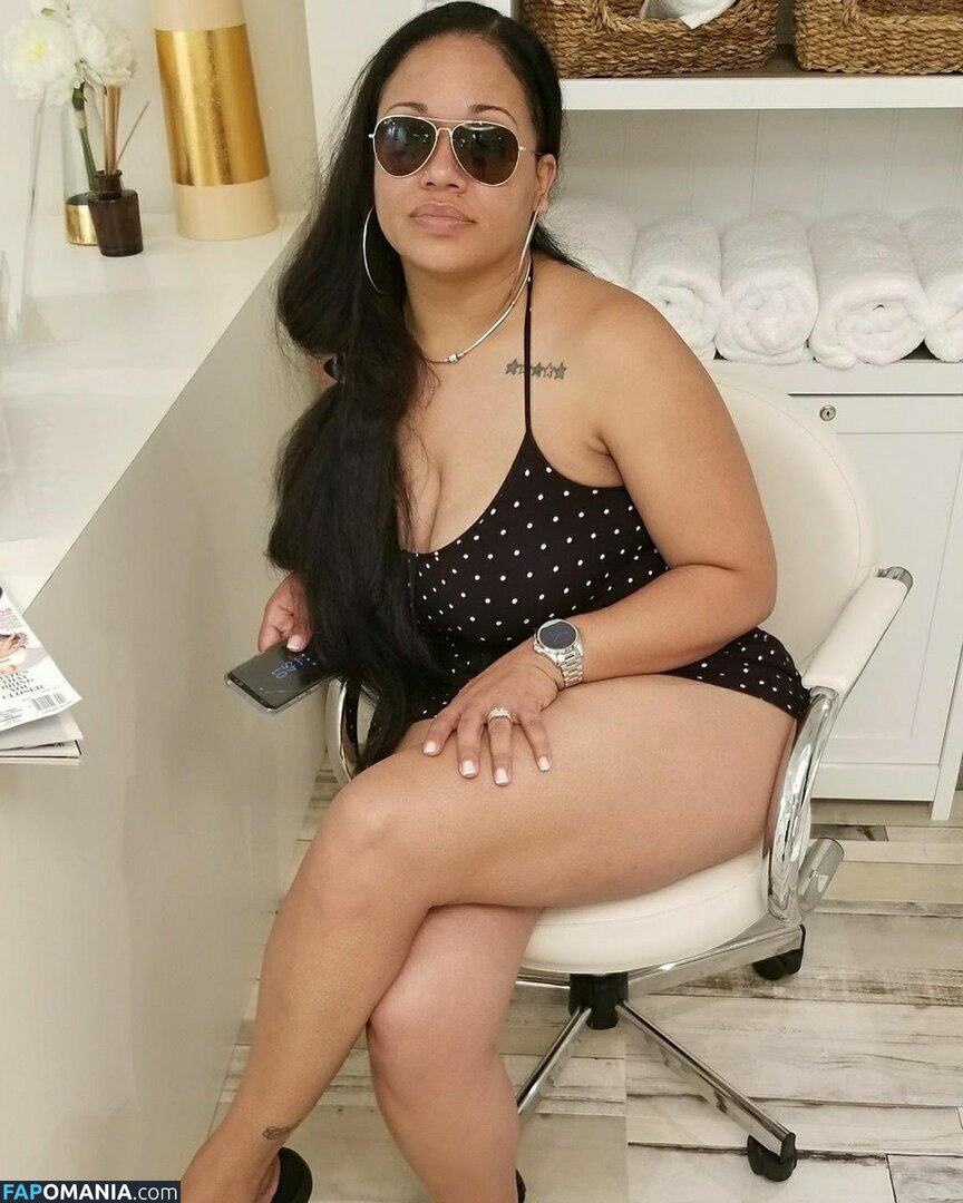 Yoki Sturrup / yokisturrup Nu OnlyFans  Photo fuitée #9