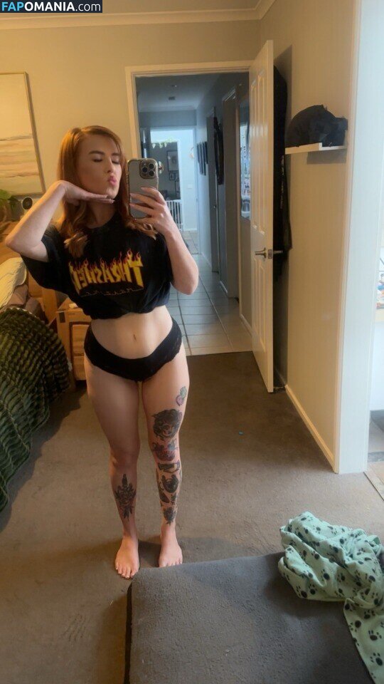 Youngdumbfullofnumb Nu OnlyFans  Photo fuitée #4