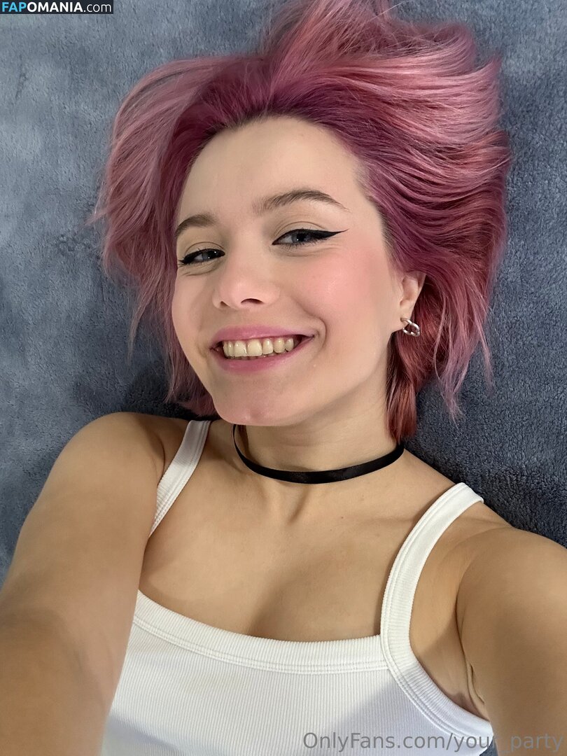 b.joint.queen / your_bj_queen Nu OnlyFans  Photo fuitée #1