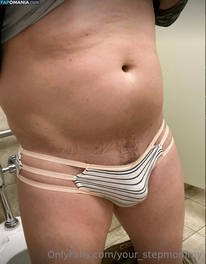 Angela / triggered_tits / your_stepmommy / yourstepmommy Nu OnlyFans  Photo fuitée #24
