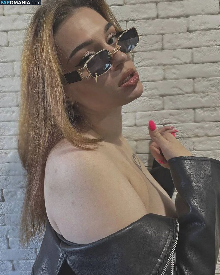 YourBunny69 / yourbunny69__ Nu OnlyFans  Photo fuitée #1