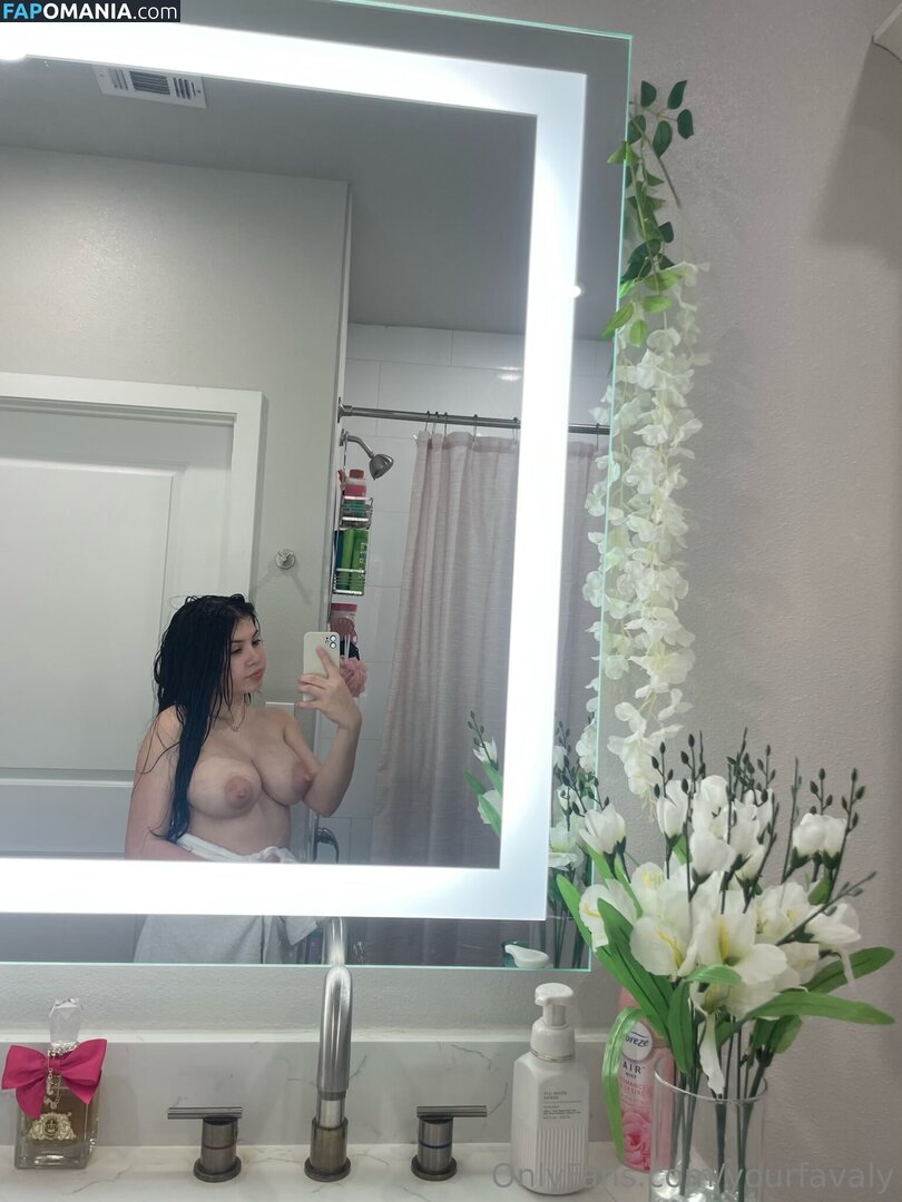 urfavealyy / yourfavaly Nu OnlyFans  Photo fuitée #6