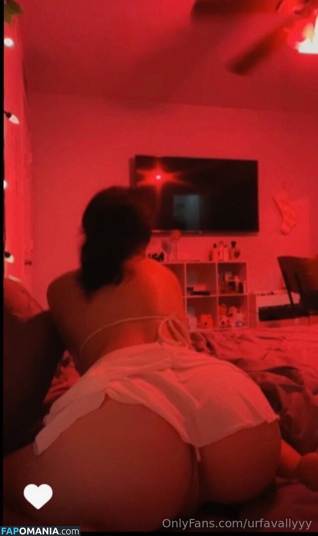 urfavealyy / yourfavaly Nu OnlyFans  Photo fuitée #18