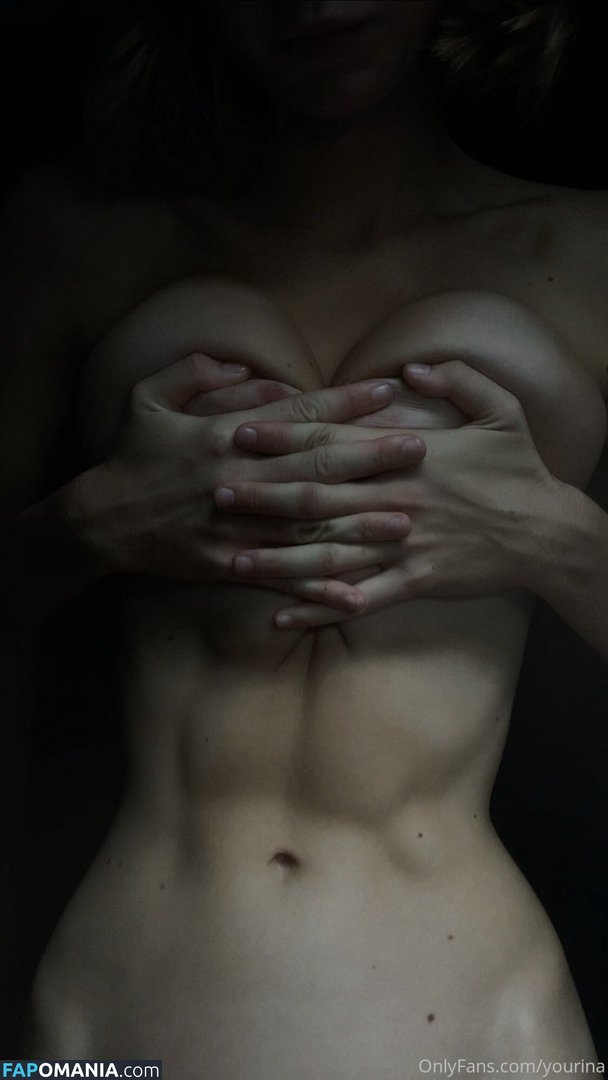 Yourina / https: / you.rina / you.rinka Nu OnlyFans  Photo fuitée #23