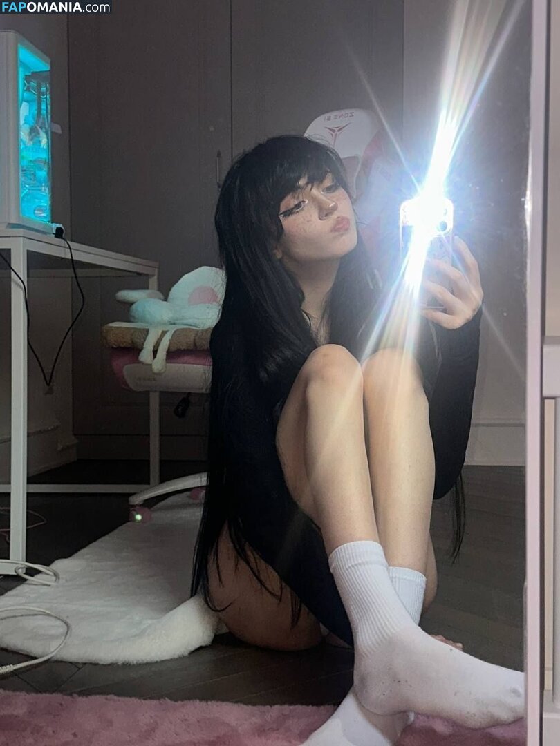 YourSmallDoll / yourteeendoll Nu OnlyFans  Photo fuitée #952