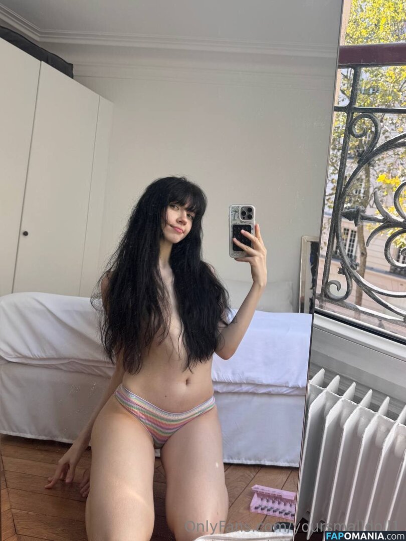 yoursmalldoll1 / yoursmalldoll3 Nu OnlyFans  Photo fuitée #10