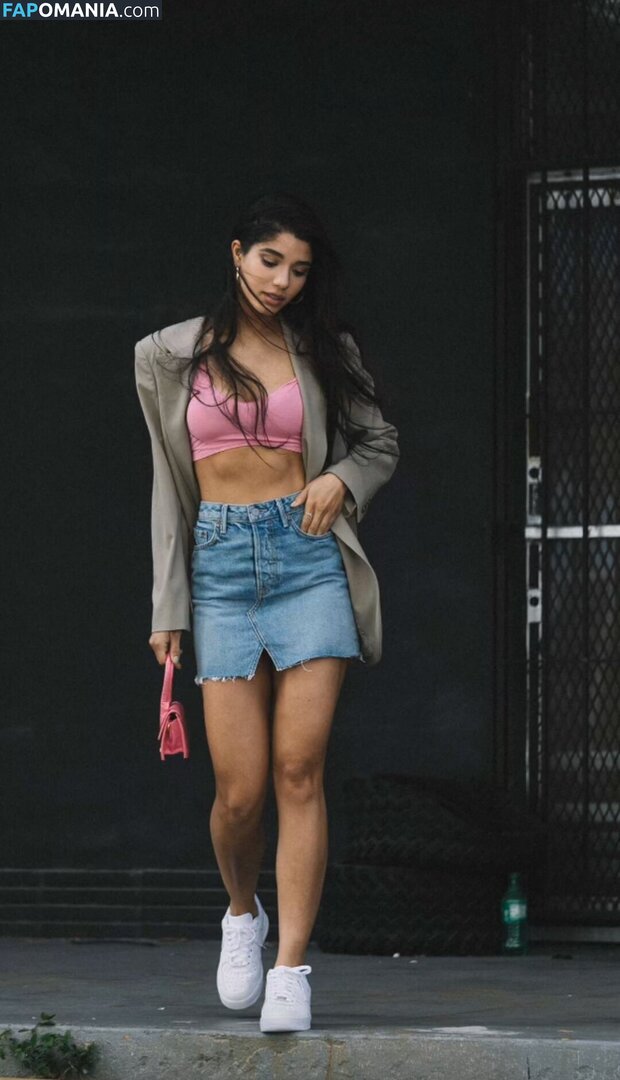 Yovanna Ventura / Yoventura / whoisyoventura Nu OnlyFans  Photo fuitée #712