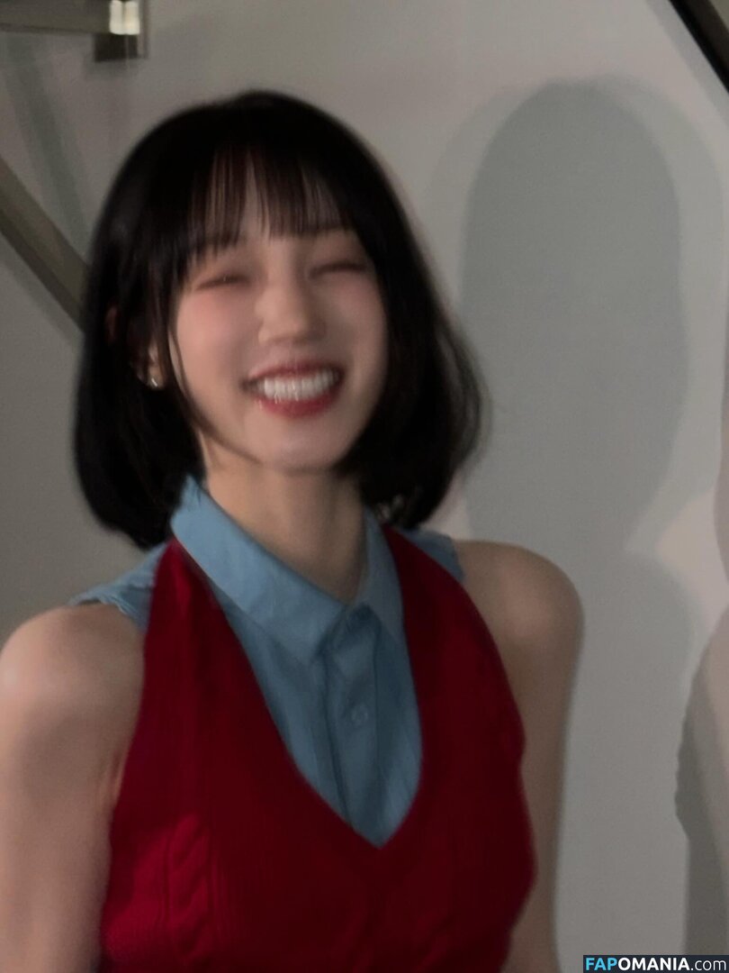 _Yuqi_ / https: / yuqisong.923 / yuqisun Nu OnlyFans  Photo fuitée #43