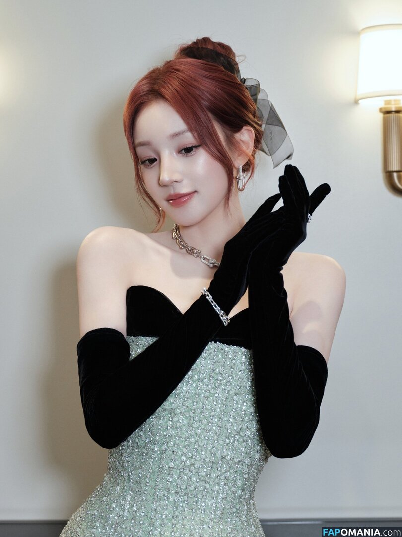 _Yuqi_ / https: / yuqisong.923 / yuqisun Nu OnlyFans  Photo fuitée #82