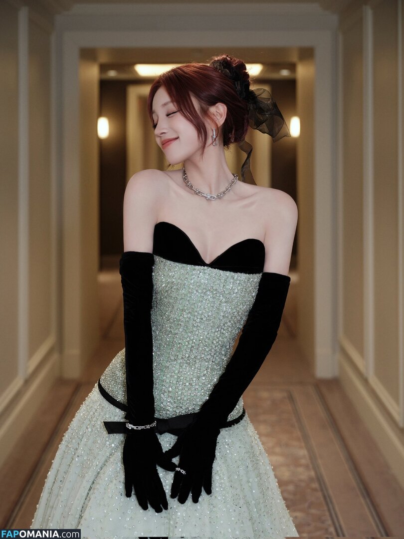 _Yuqi_ / https: / yuqisong.923 / yuqisun Nu OnlyFans  Photo fuitée #84