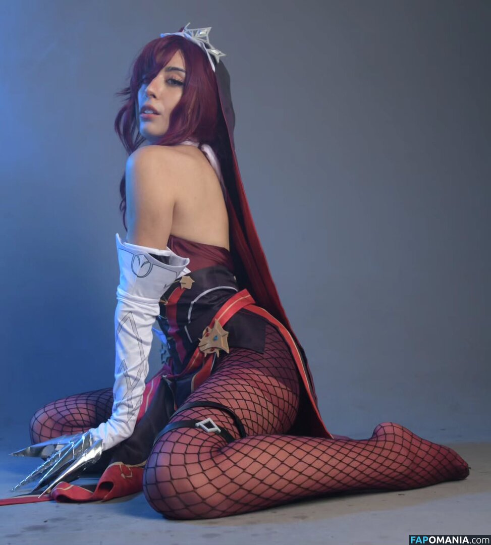 TurkCosplayer / https: / yura_kaori Nu OnlyFans  Photo fuitée #8