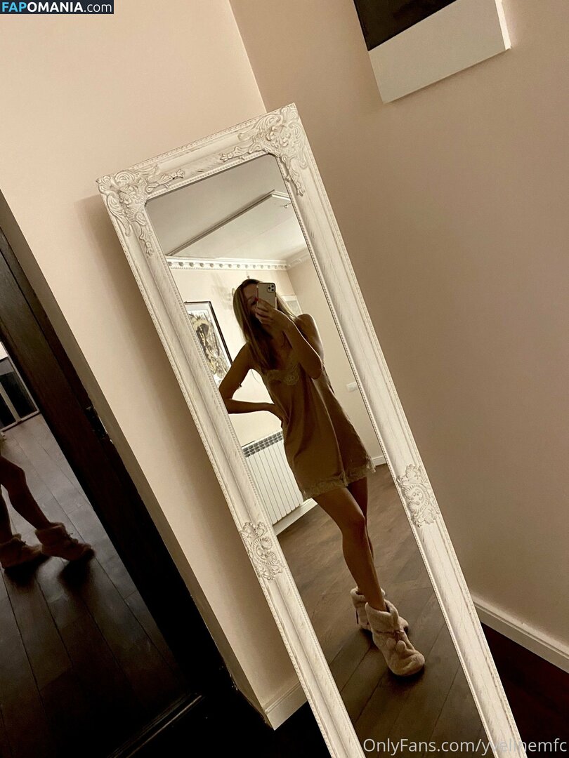 Yveline / YvelineMFC / wildheart14 / yveline_yvy Nu OnlyFans  Photo fuitée #12