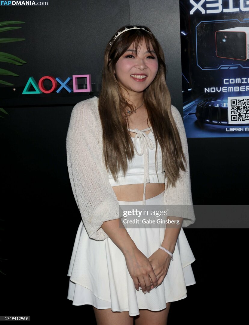 Yvonnie / yvonnieng Nu OnlyFans  Photo fuitée #440