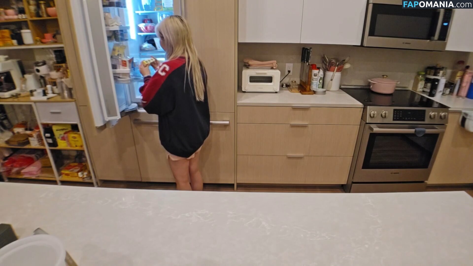 Yvonnie / yvonnieng Nu OnlyFans  Photo fuitée #705