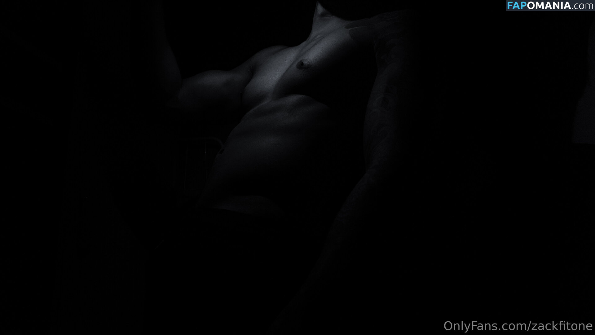 zackfitone Nu OnlyFans  Photo fuitée #7