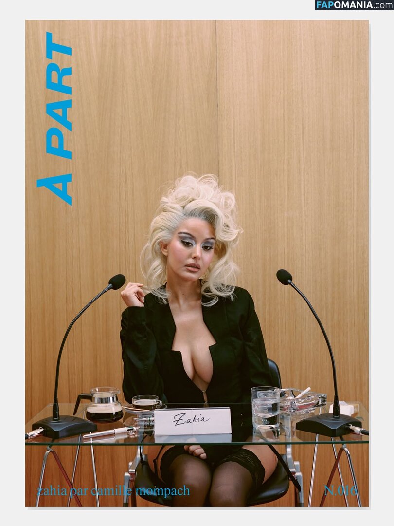 Zahia Dehar / zahiaofficiel Nu OnlyFans  Photo fuitée #305
