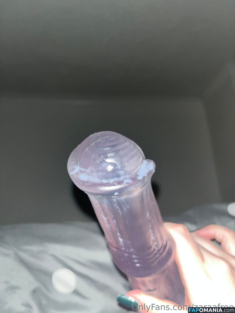 zara_afree9838 / zaraafree Nu OnlyFans  Photo fuitée #19