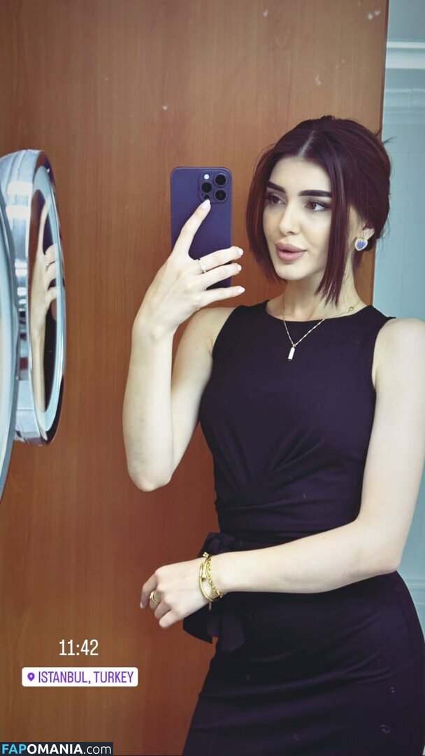  / @zarina_yuldashova_ / Yuldasheva / Yuldashova / Zarin / Zarina / Zarina Yuldasheva Nu OnlyFans  Photo fuitée #113