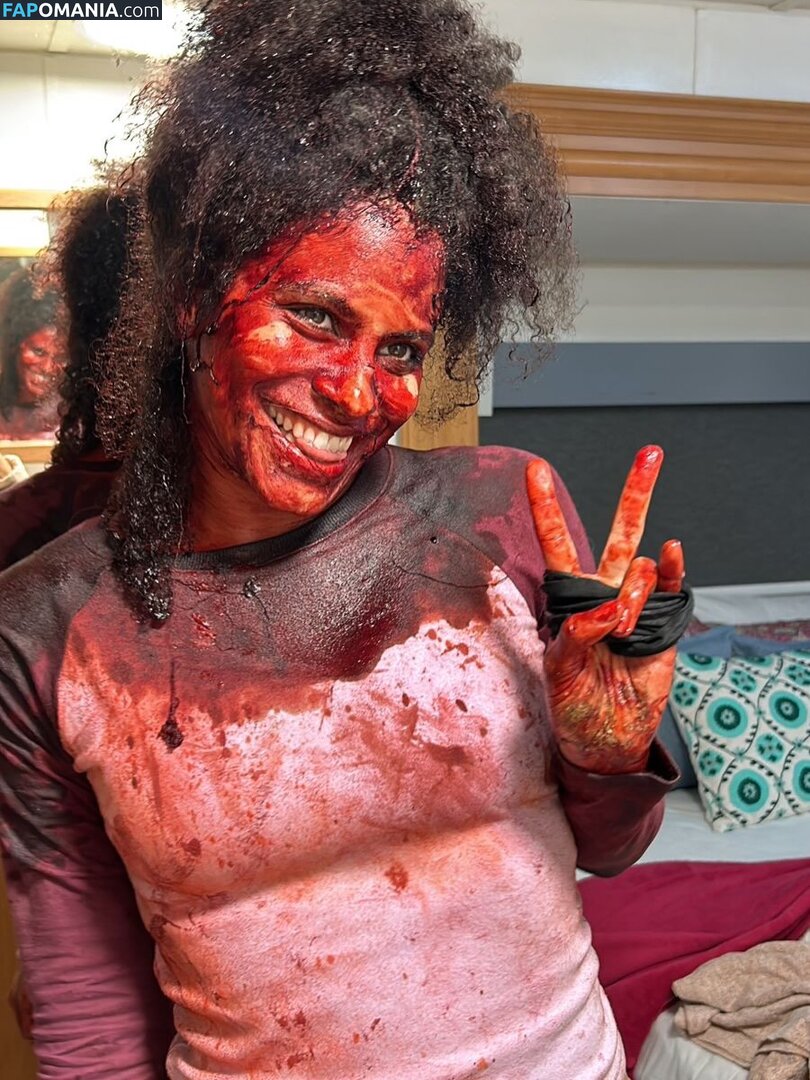 Zazie Beetz / zaziebeetz Nu OnlyFans  Photo fuitée #8