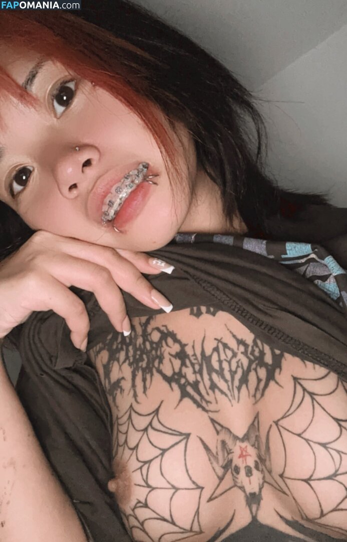 _lucifxrr / zemlovesu / zems3lling / zemynsfw Nu OnlyFans  Photo fuitée #1