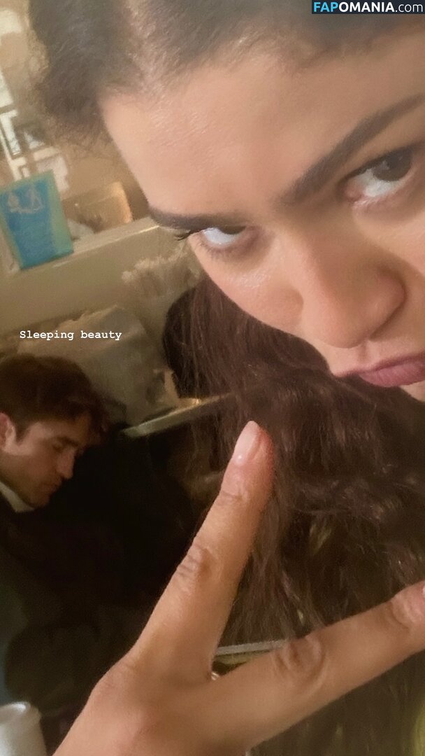 Zendaya / zayarose11 Nu OnlyFans  Photo fuitée #1316