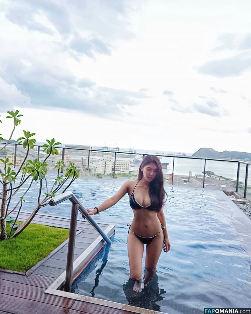 https: / zeng.zzzz Nu OnlyFans  Photo fuitée #1